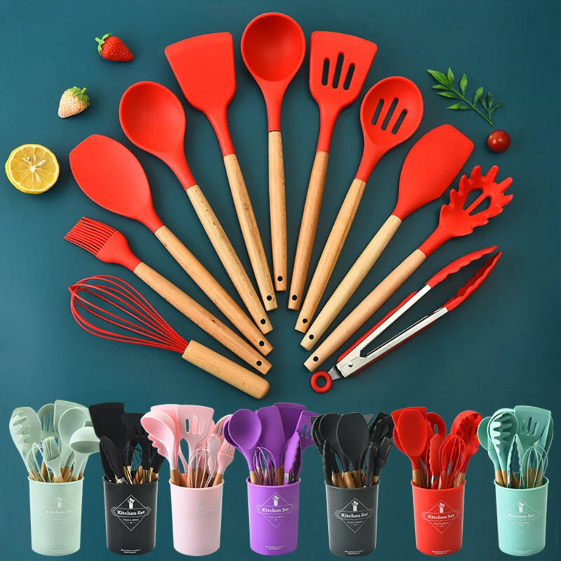 Kit com 12 Utensílios de Cozinha em Silicone com Cabo de Madeira