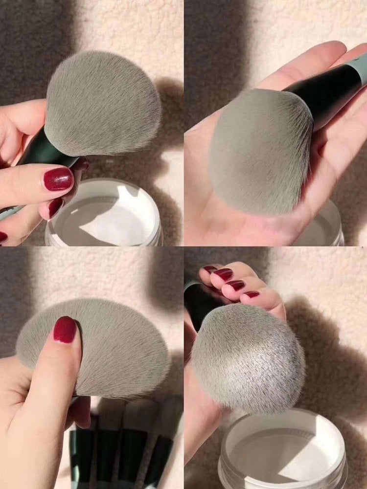 Kit com 13 Pincéis de Maquiagem