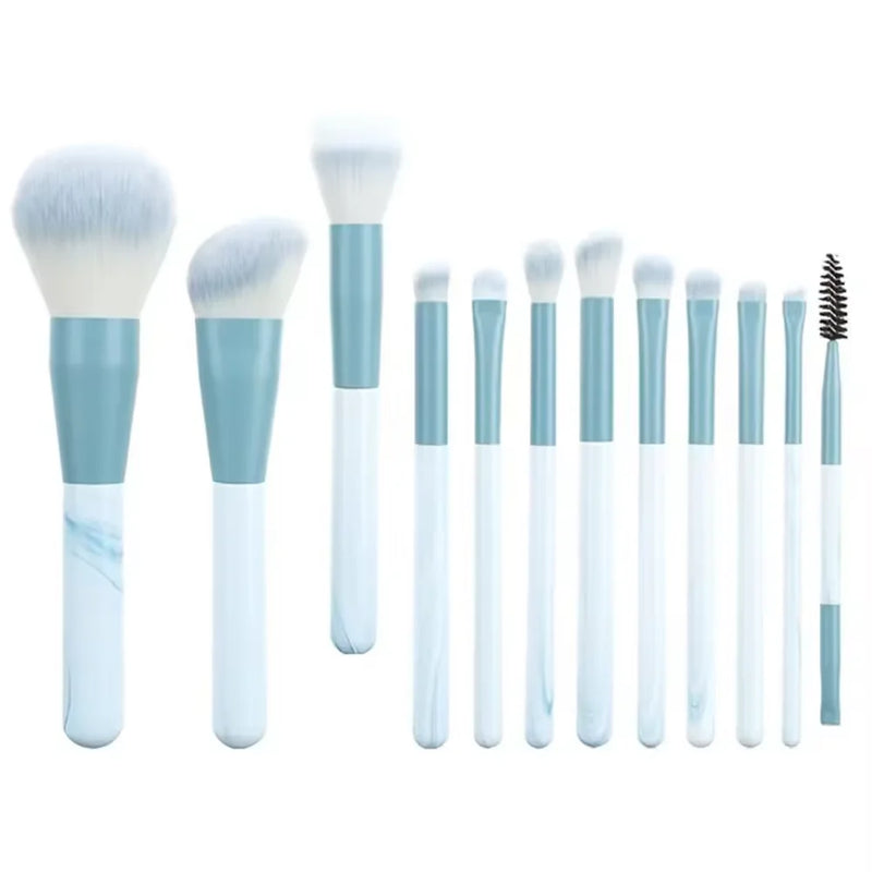 Kit com 13 Pincéis de Maquiagem